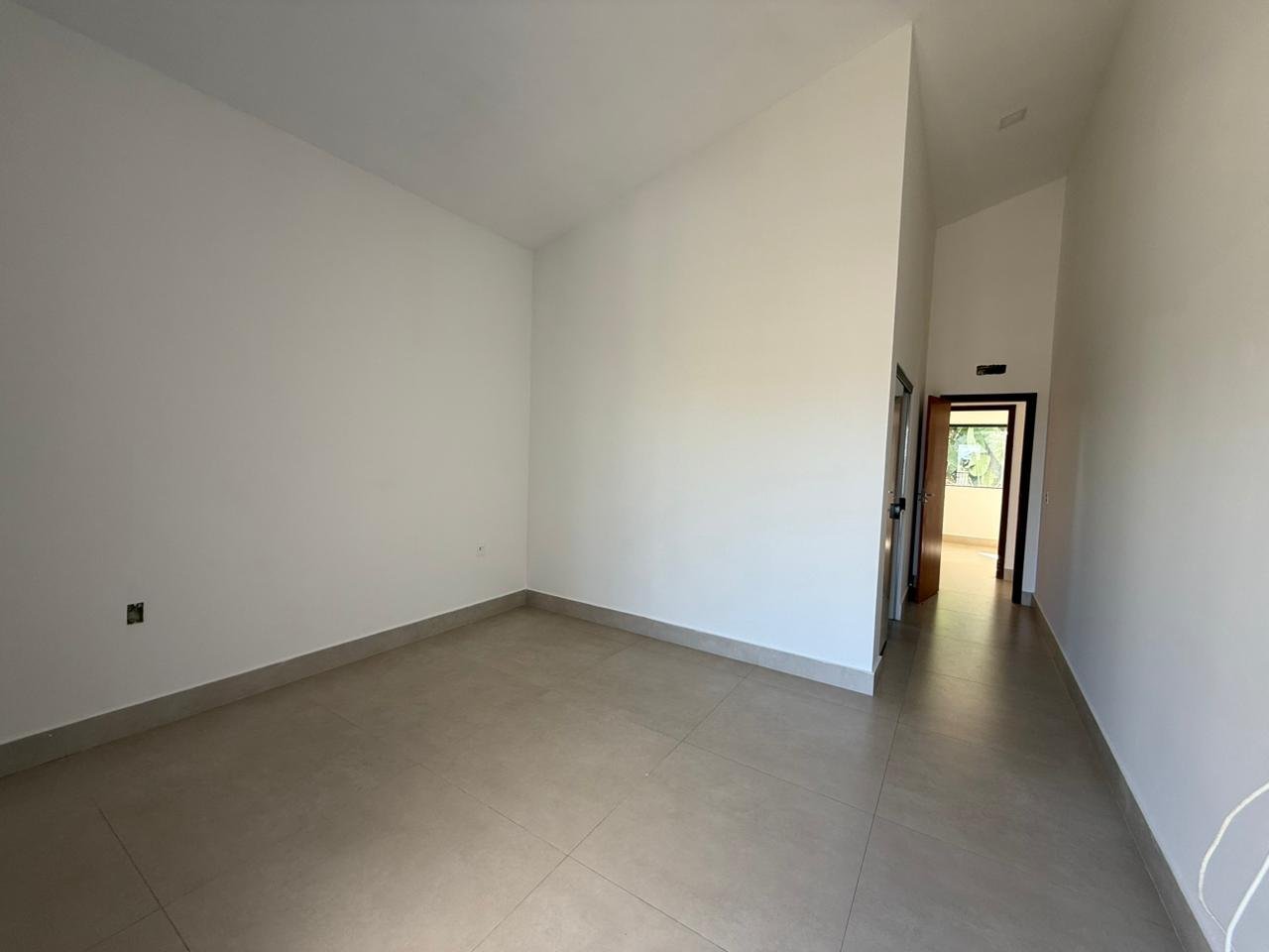 Casa Alto Padrão no Condomínio Arvoredo Castanheira